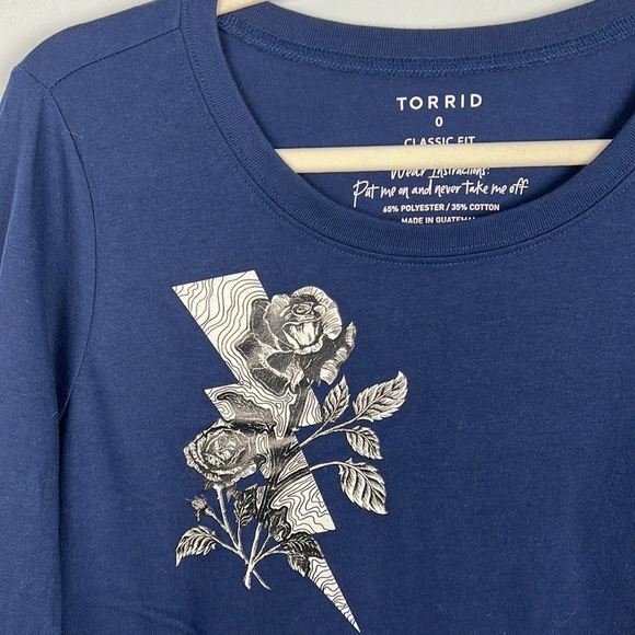 Torrid classic fit long sleeve tshirt with rose and Lightning graphic - Picture 2 of 8